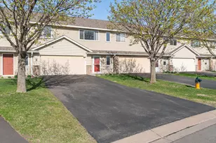 4052 Blakewood Dr, Shakopee, MN 55379 - Photo 3
