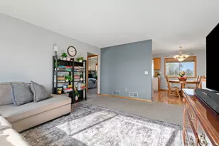 4052 Blakewood Dr, Shakopee, MN 55379 - Photo 23