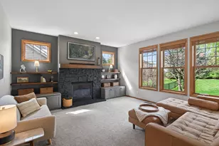 2344 Fieldstone Curve, Woodbury, MN 55129 - Photo 5