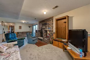 30536 Lexington Rd, Le Sueur, MN 56058 - Photo 25