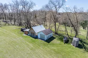 30536 Lexington Rd, Le Sueur, MN 56058 - Photo 41