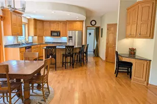 419 Brandywine Dr, Burnsville, MN 55337 - Photo 11