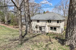 419 Brandywine Dr, Burnsville, MN 55337 - Photo 39