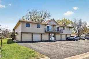 732 Parkside Dr, Vadnais Heights, MN 55127 - Photo 31