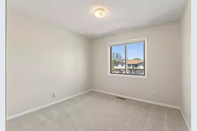 732 Parkside Drive #732H, Vadnais Heights, MN 55127 - Photo 21
