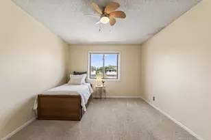 732 Parkside Dr, Vadnais Heights, MN 55127 - Photo 27