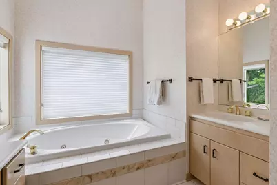 4854 Four Seasons Court, Eagan, MN 55122 - Photo 39
