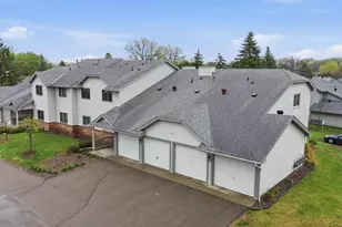 6233 Magda Dr, Maple Grove, MN 55369 - Photo 17