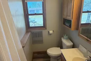 306 7th Ave NE, Roseau, MN 56751 - Photo 31