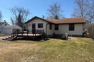 306 7th Ave NE, Roseau, MN 56751 - Photo 7