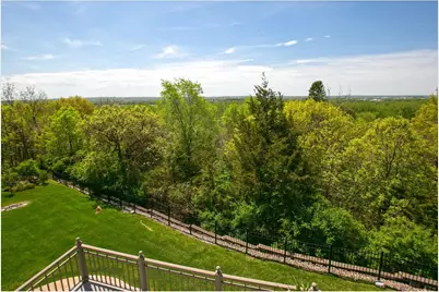 10689 Sonoma Ridge, Eden Prairie, MN 55347 - Photo 51