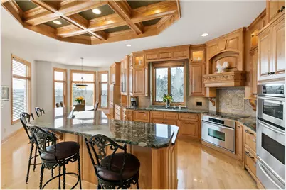 10689 Sonoma Ridge, Eden Prairie, MN 55347 - Photo 7