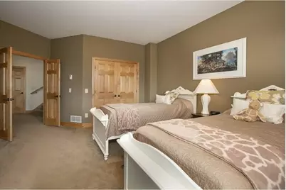 10689 Sonoma Ridge, Eden Prairie, MN 55347 - Photo 35