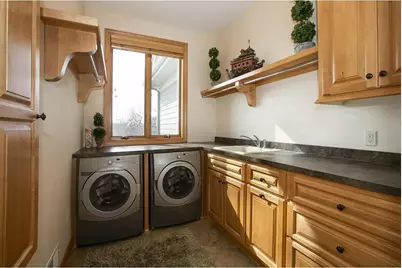 10689 Sonoma Ridge, Eden Prairie, MN 55347 - Photo 47