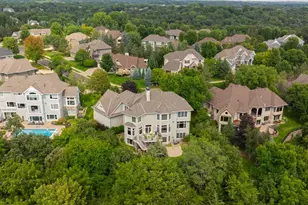 10689 Sonoma Ridge, Eden Prairie, MN 55347 - Photo 3