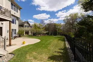 10689 Sonoma Ridge, Eden Prairie, MN 55347 - Photo 57