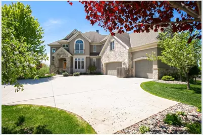 10689 Sonoma Ridge, Eden Prairie, MN 55347 - Photo 5