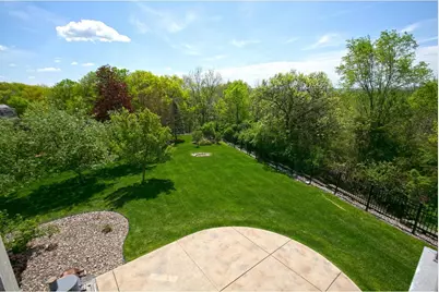 10689 Sonoma Ridge, Eden Prairie, MN 55347 - Photo 3