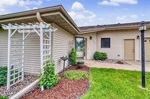 2940 12th Ave S, Moorhead, MN 56560 - Photo 3