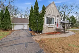 3619 Halifax Ave N, Robbinsdale, MN 55422 - Photo 3