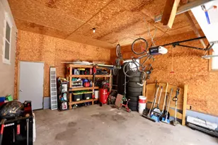 220 Adams Ave SE, Madelia, MN 56062 - Photo 23
