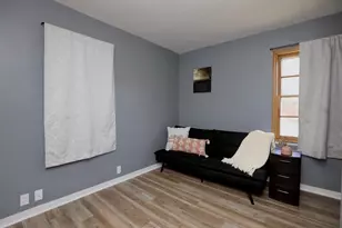 220 Adams Ave SE, Madelia, MN 56062 - Photo 11