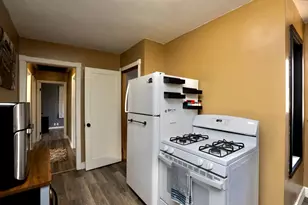 220 Adams Ave SE, Madelia, MN 56062 - Photo 17