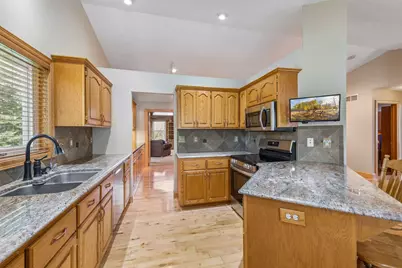 705 Leon Street, Jordan, MN 55352 - Photo 11