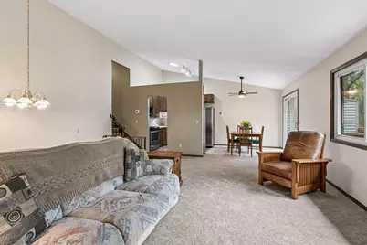 4211 Shirlee Lane N, Shoreview, MN 55126 - Photo 9