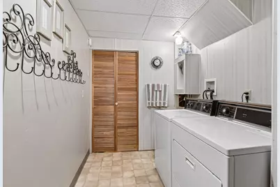 4211 Shirlee Lane N, Shoreview, MN 55126 - Photo 33
