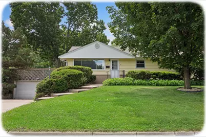 3901 57th Avenue N, Brooklyn Center, MN 55429 - Photo 1
