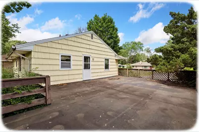 3901 57th Avenue N, Brooklyn Center, MN 55429 - Photo 35