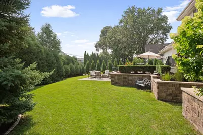 5613 Sherwood Avenue, Edina, MN 55424 - Photo 9