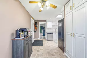 857 Rose Ave E, Saint Paul, MN 55106 - Photo 17