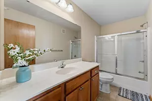13318 Virginia Ave S, Savage, MN 55378 - Photo 17