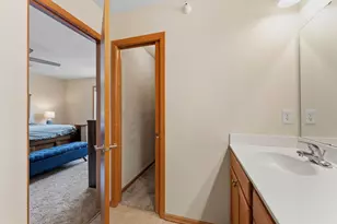 13318 Virginia Ave S, Savage, MN 55378 - Photo 23