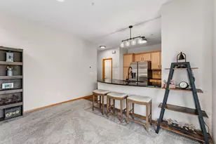 13318 Virginia Ave S, Savage, MN 55378 - Photo 9