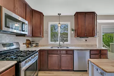 913 5th Avenue E, Sartell, MN 56377 - Photo 5