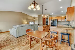 910 35th Ave S, Moorhead, MN 56560 - Photo 11