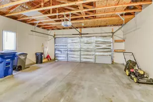 910 35th Ave S, Moorhead, MN 56560 - Photo 39