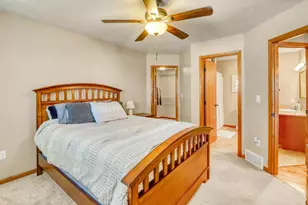 910 35th Ave S, Moorhead, MN 56560 - Photo 17