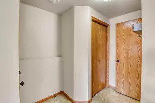 910 35th Ave S, Moorhead, MN 56560 - Photo 37