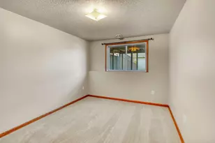 910 35th Ave S, Moorhead, MN 56560 - Photo 33