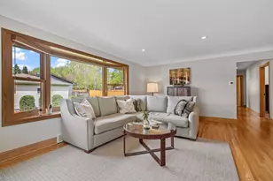 2601 30th Ave NE, Saint Anthony, MN 55418 - Photo 23