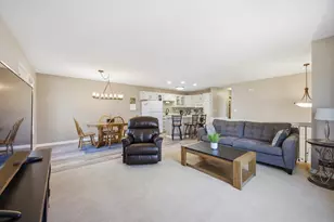 1 Prairiewood Xing S, Fargo,  58103 - Photo 7