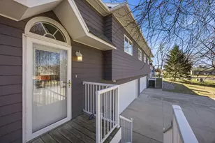 1 Prairiewood Xing S, Fargo,  58103 - Photo 5