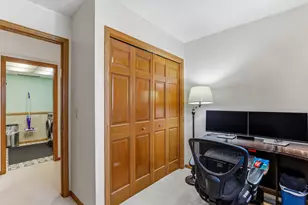 984 Ferndale St S, Maplewood, MN 55119 - Photo 31