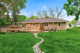 1332 Orkla Dr, Golden Valley, MN 55427 - Photo 27