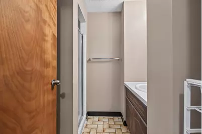 17918 Weaver Lake Drive, Maple Grove, MN 55311 - Photo 21