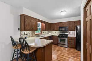 17918 Weaver Lake Dr, Maple Grove, MN 55311 - Photo 9